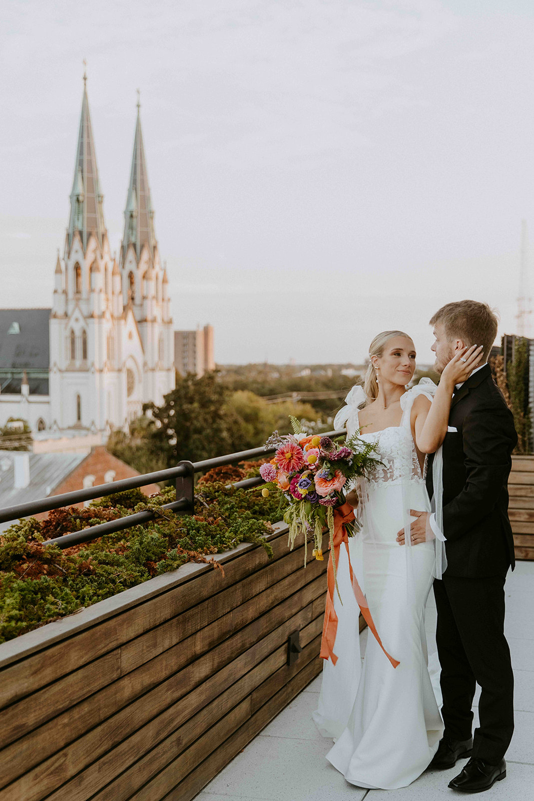 couple looking at each other -must have wedding poses