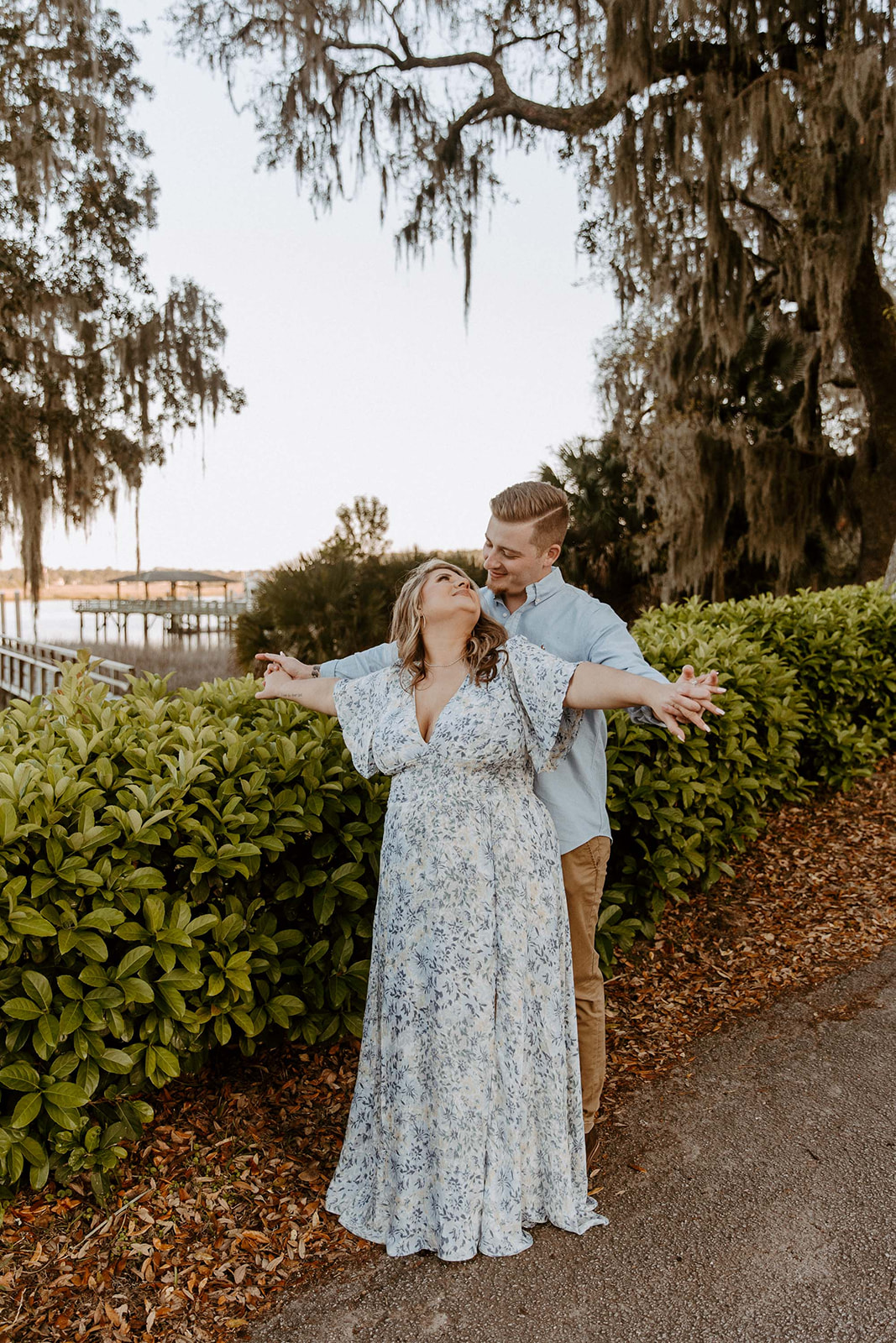 couple has a dreamy surprise proposal engagement session in the Isle of Hope in 