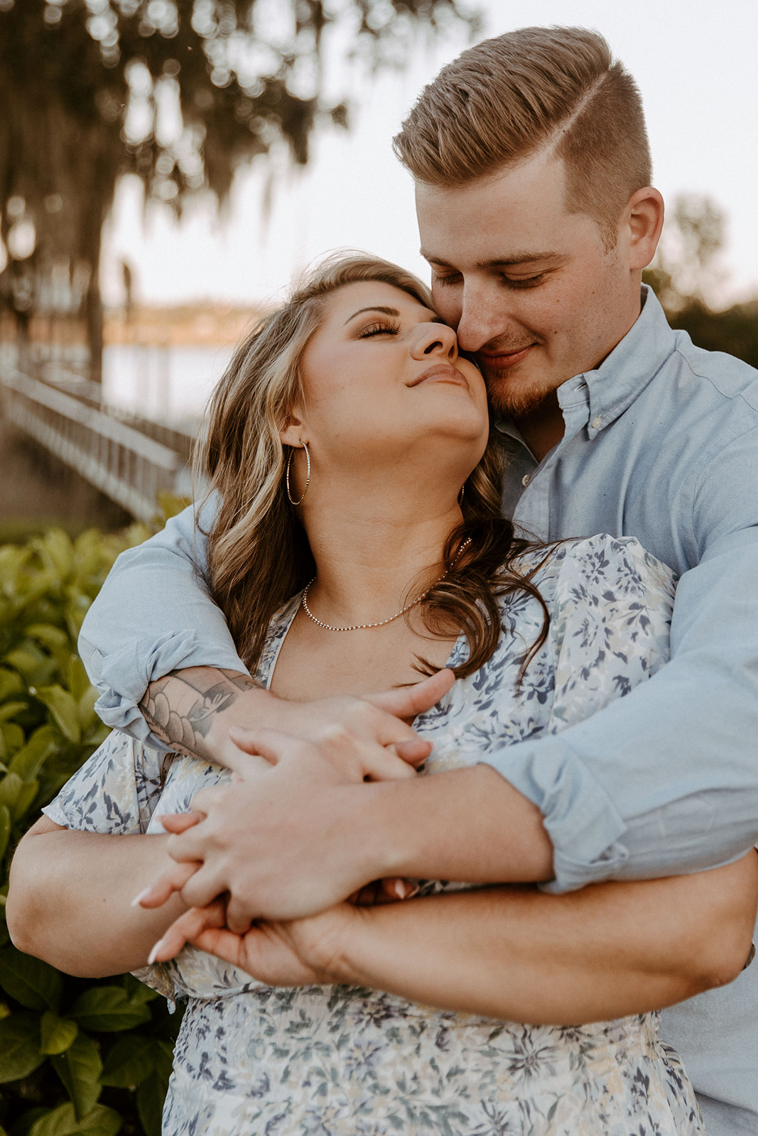 couple has a dreamy surprise proposal engagement session in the Isle of Hope in 