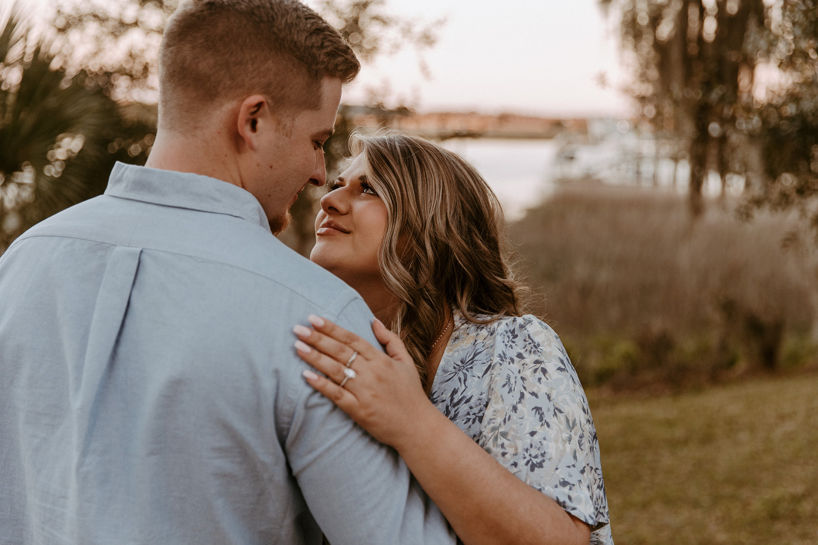 couple has a dreamy surprise proposal engagement session in the Isle of Hope in 