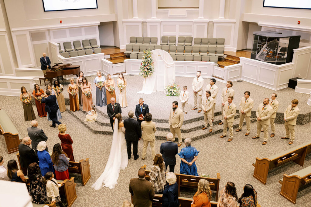 Christin & Aaron’s Romantic Georgia Wedding at Hazelhurst First Baptist Church