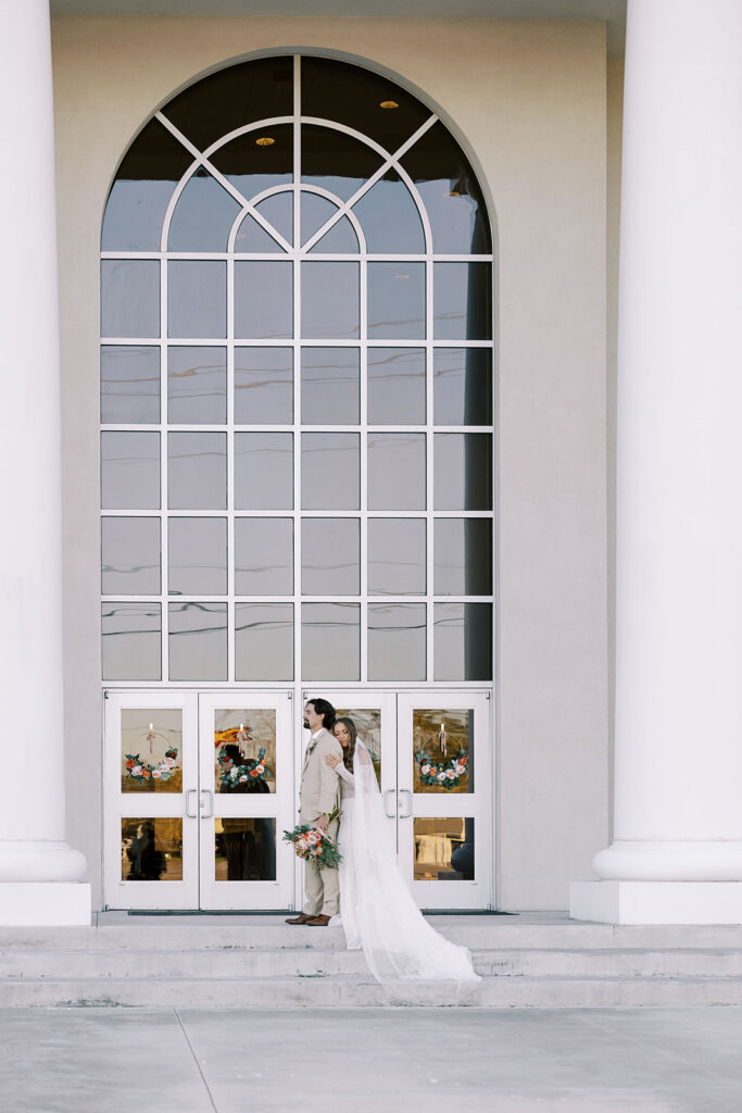 Christin & Aaron’s Romantic Georgia Wedding at Hazelhurst First Baptist Church
