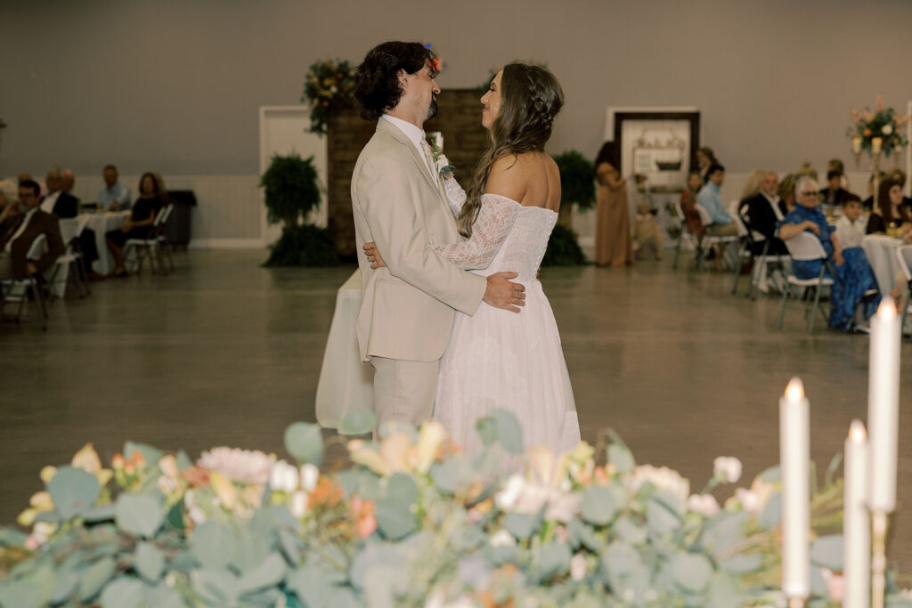 Cute picture of the newlyweds at their first dance