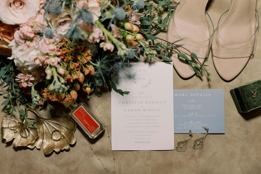 Christin & Aaron’s Romantic Georgia Wedding at Hazelhurst First Baptist Church
