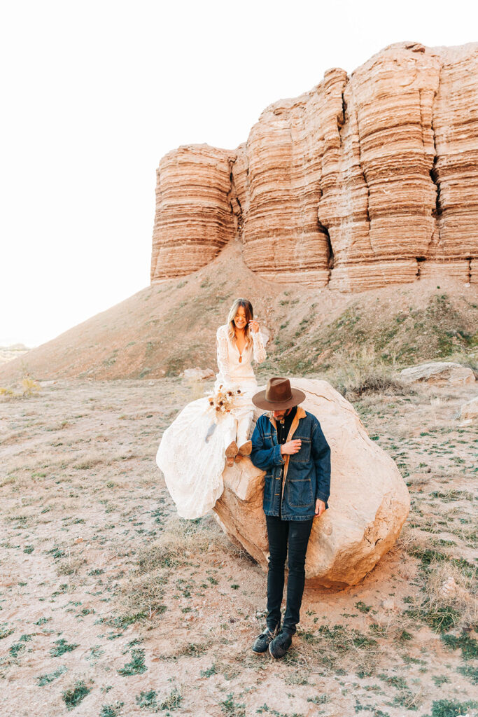 golden hour bridal portraits 