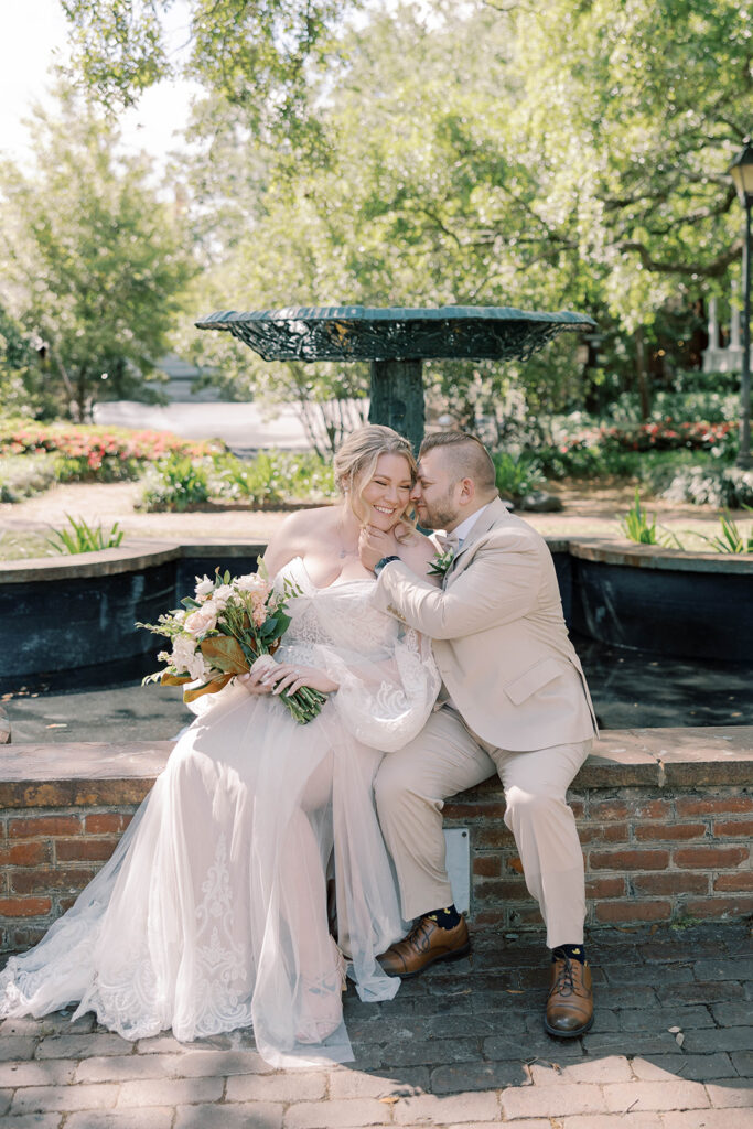 A Classic Spring Wedding at Forsyth Park Filled With Romance and Southern Charm