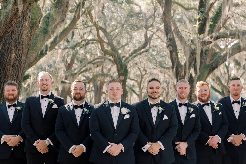 All About the Groom: Must-Have Groom Portraits & Fun Groomsmen Photos