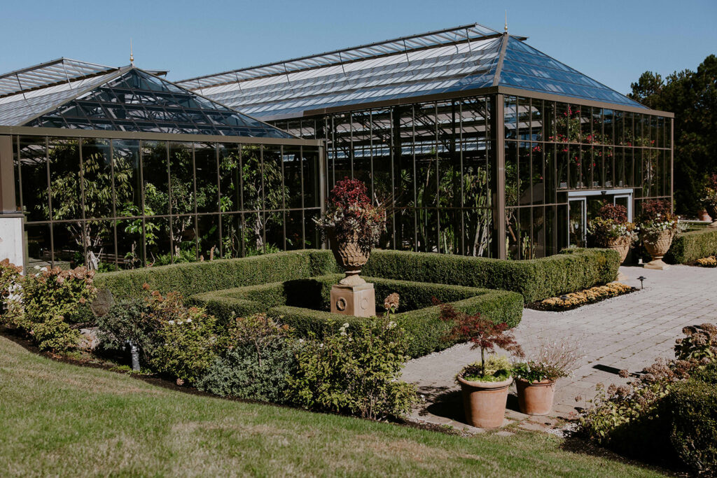 A Moody Celestial Garden Wedding at Planterra Conservatory in Michigan
