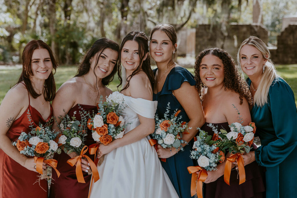 cute picture of the bride and her friends
