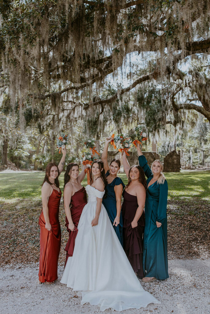beautiful picture of the bride and her bridesmaids