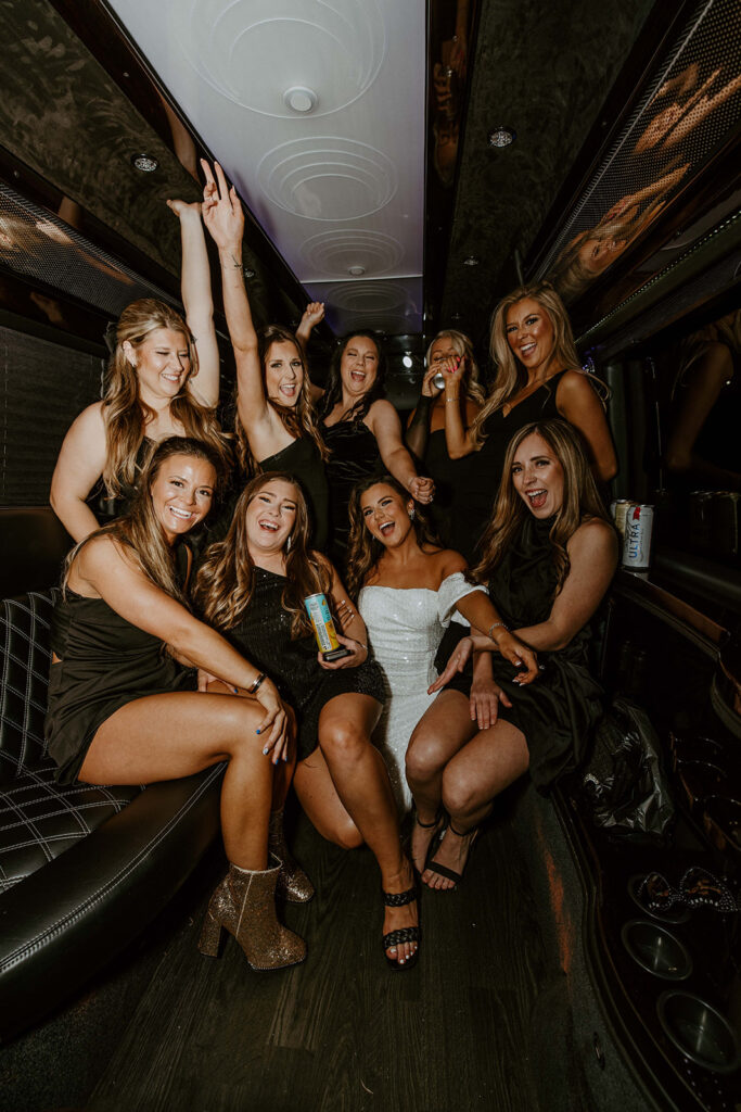 cute pictures of the bride and her friends before the wedding