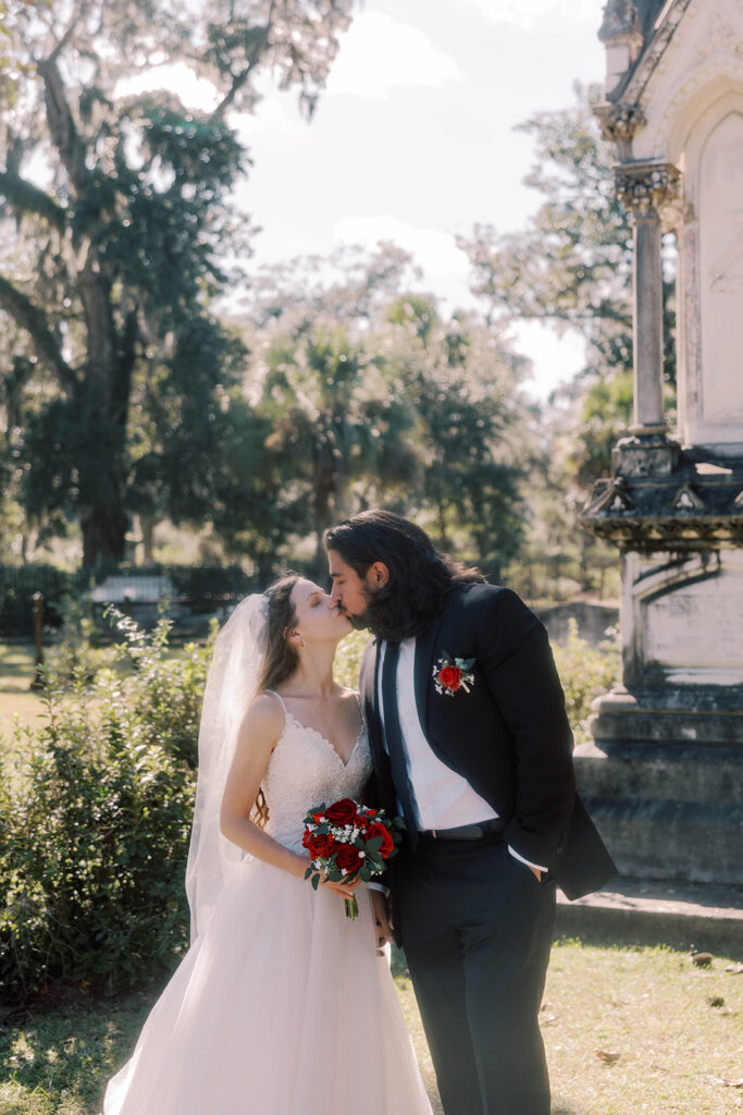 Golden hour portraits in Savannah, Georgia