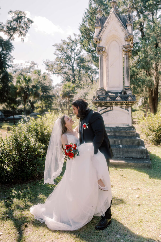 A Dreamy Bonaventure Cemetery Elopement in Savannah | Sara & Israel