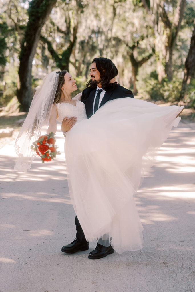 A Dreamy Bonaventure Cemetery Elopement in Savannah | Sara & Israel