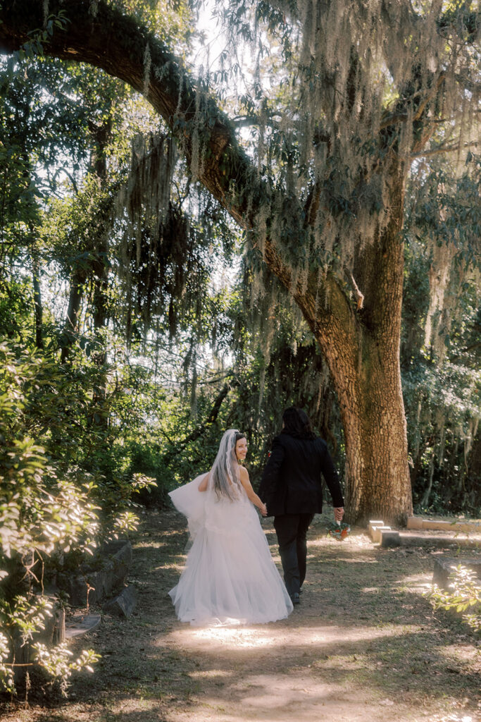 A Dreamy Bonaventure Cemetery Elopement in Savannah | Sara & Israel