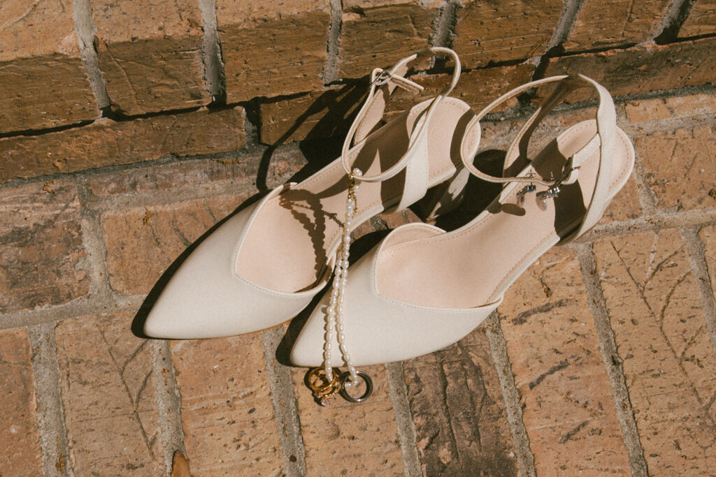 stunning picture of the wedding shoes