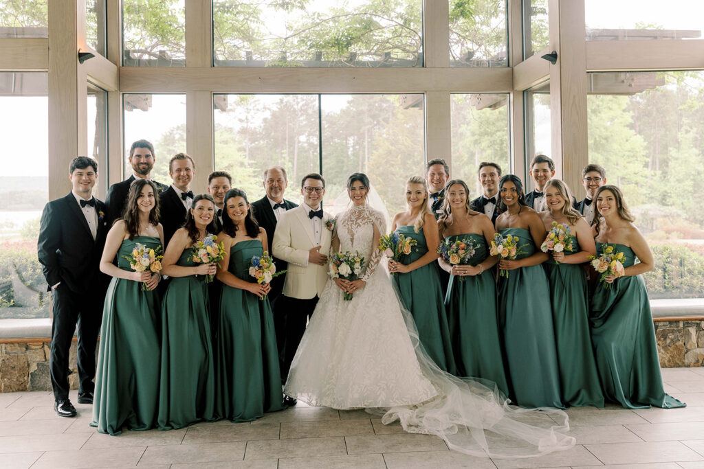 cute picture of the bride and her friends