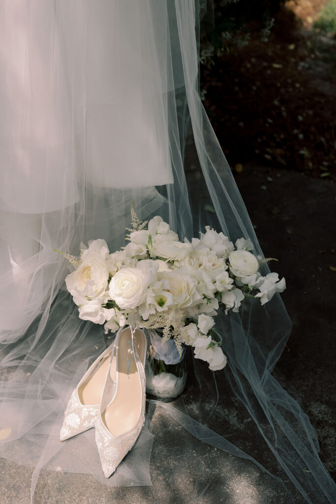 Mallory & Sam’s Romantic Chande Pines Wedding in Pembroke GA