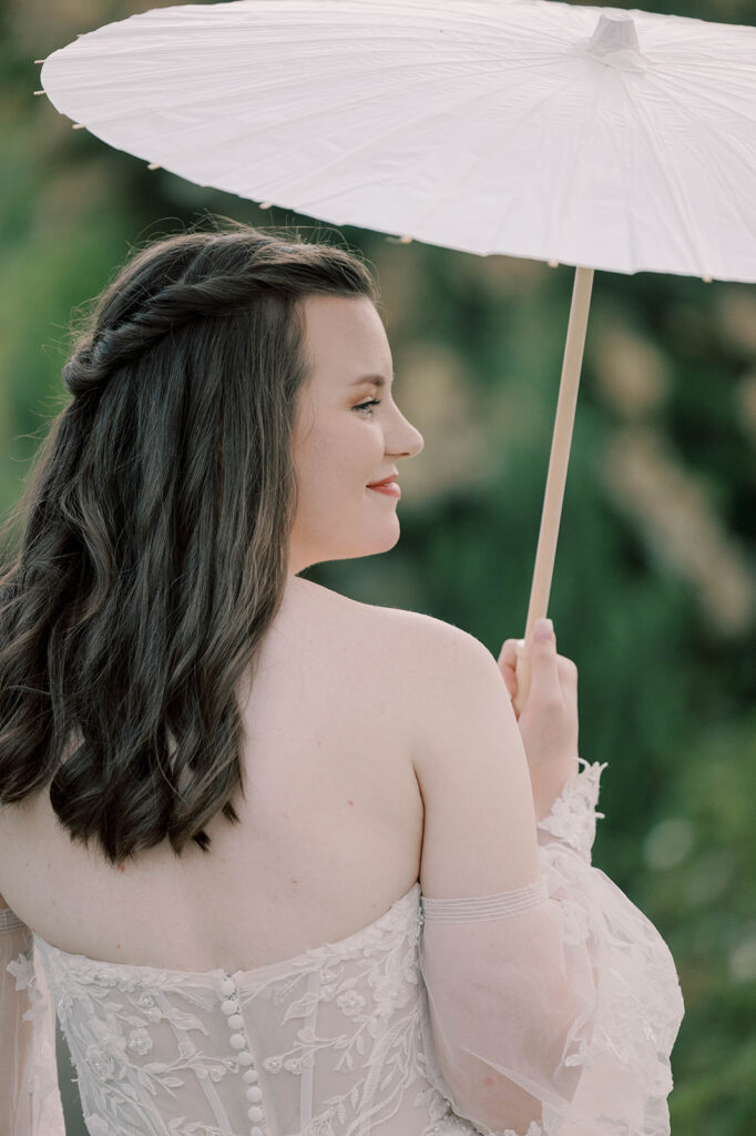 stunning picture of the bride