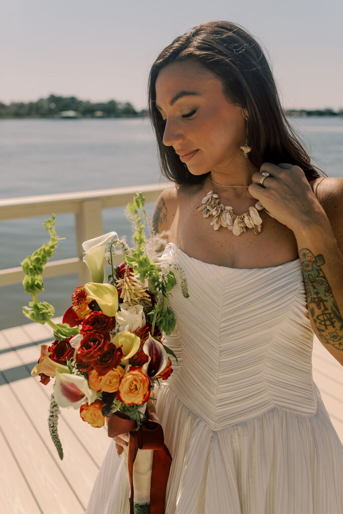 beautiful picture of the bride holding her wedding bouquet