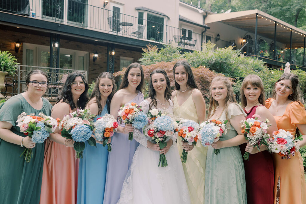 cute picture of the bride with her bridesmaids