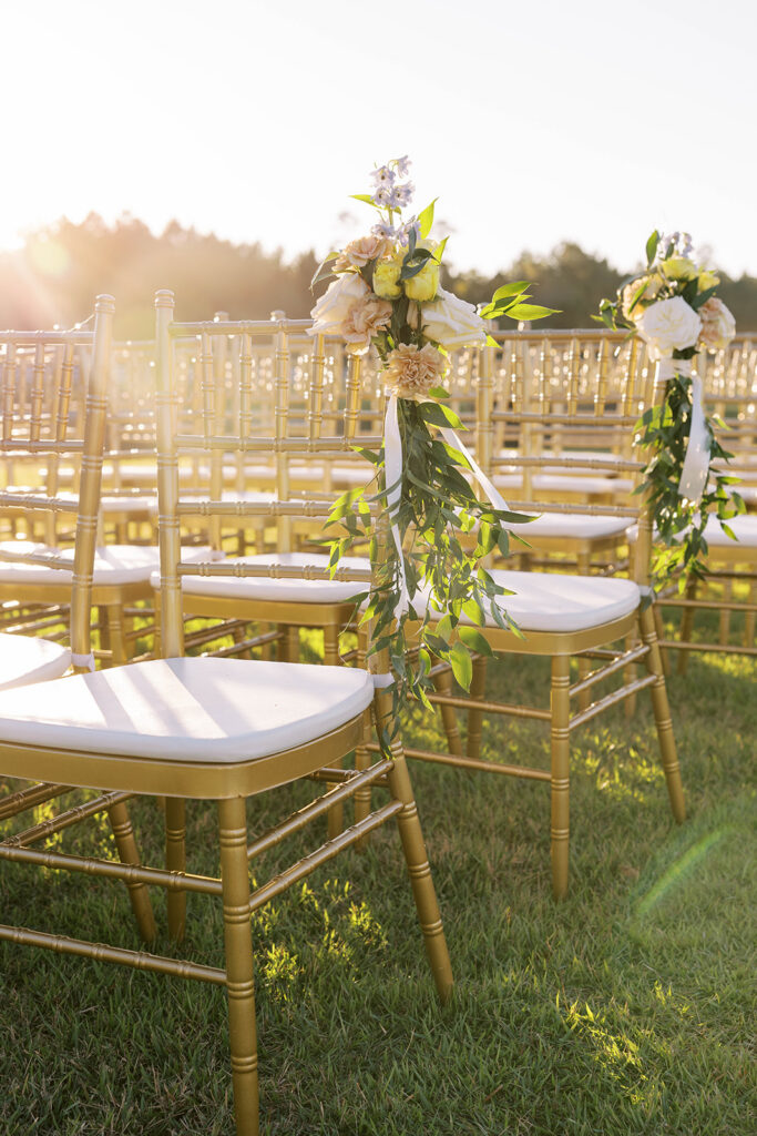 beautiful florals at the wedding ceremony