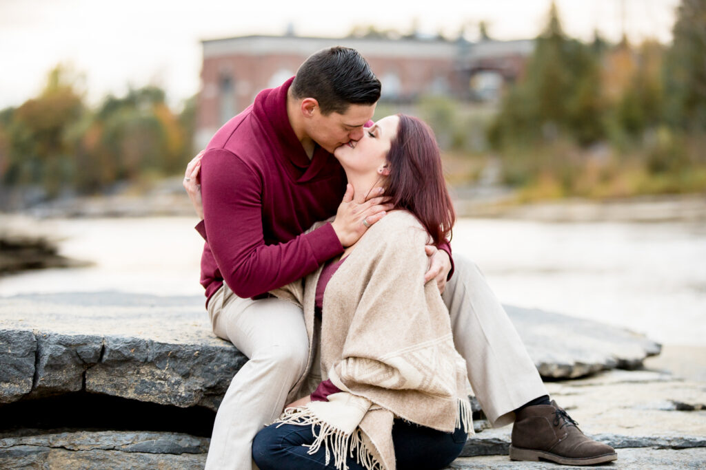 Couple kissing during their photo shoot in Georgia