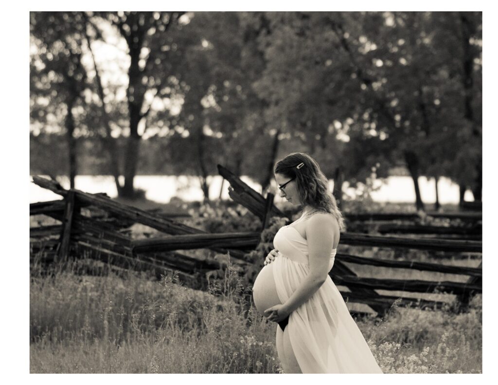 Maternity photos in Georgia