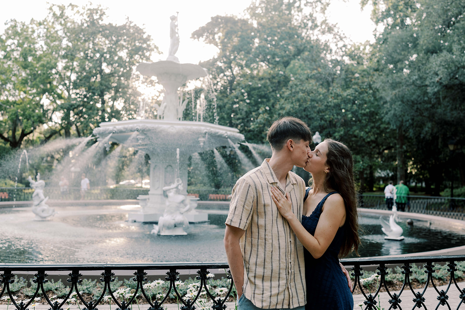 romantic couple session in savannah