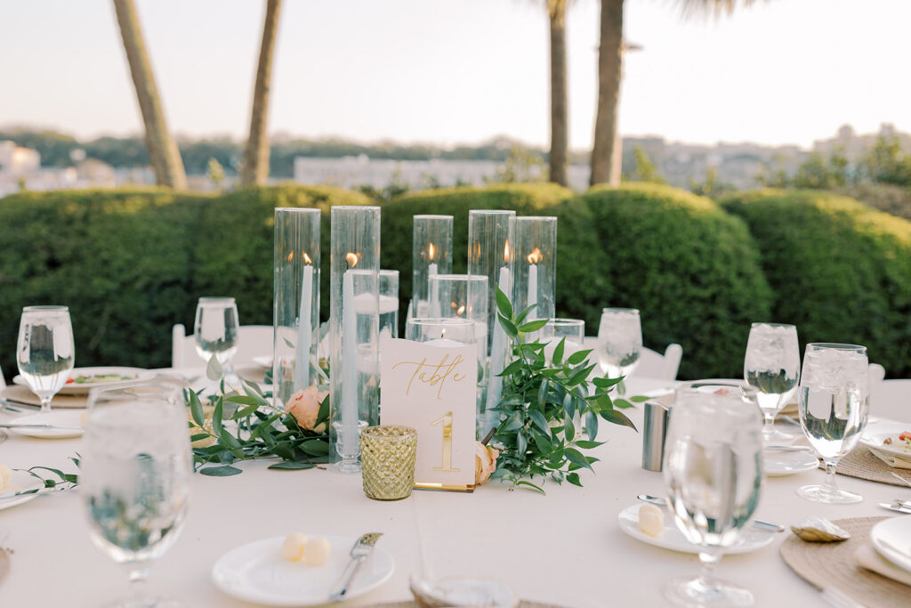timeless and romantic wedding reception decor